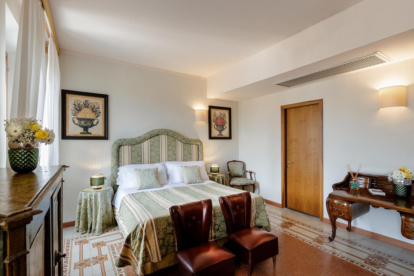 Palazzo Dal Borgo 4* Florencia